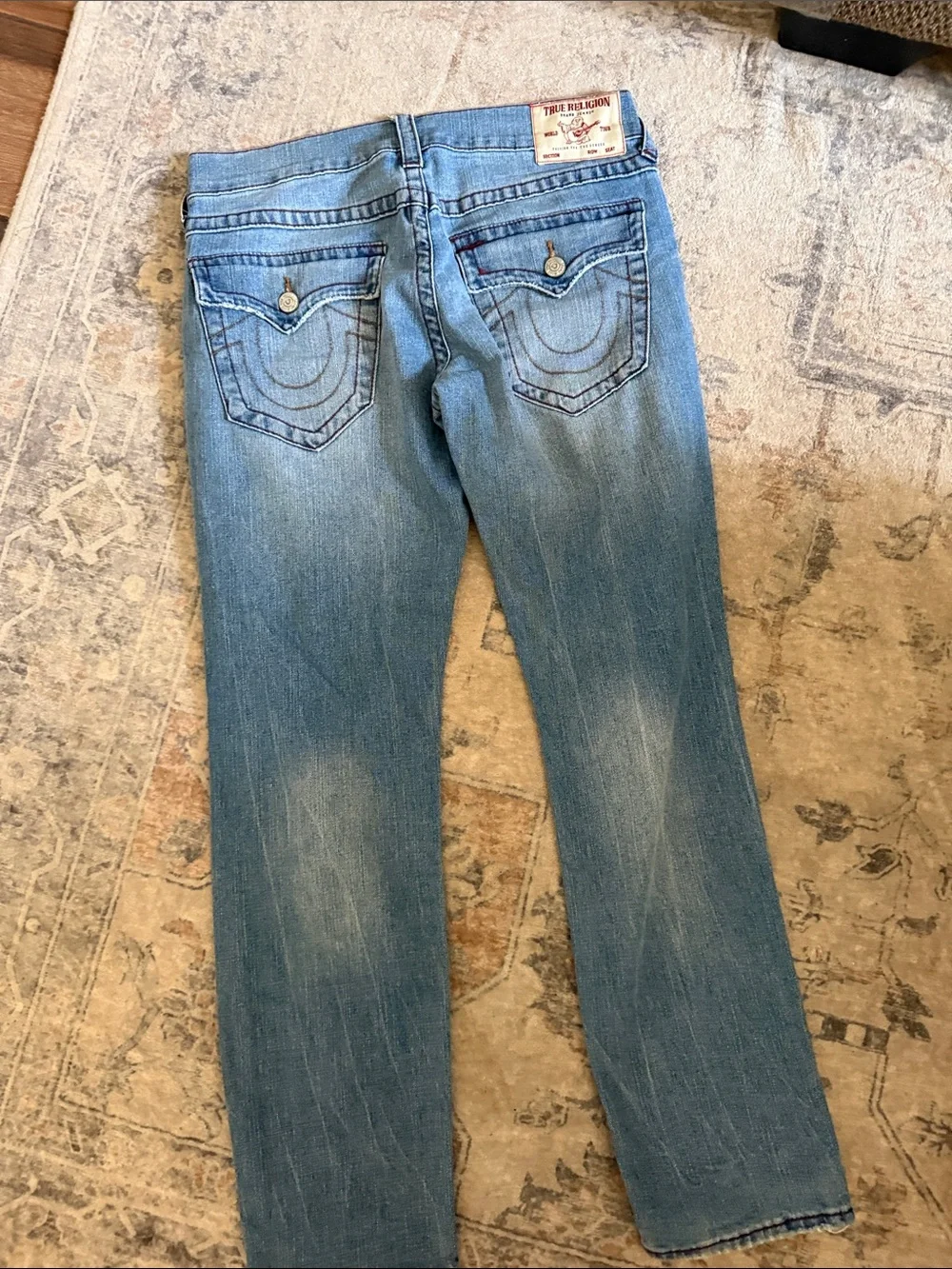 Men’s True ReligionGeno Relaxed  Slin Blue Distressed  Jeans